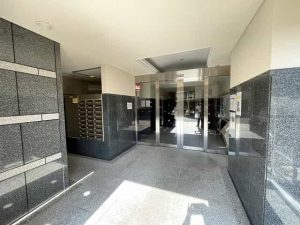 エンゼルプラザ南草津駅前の写真
