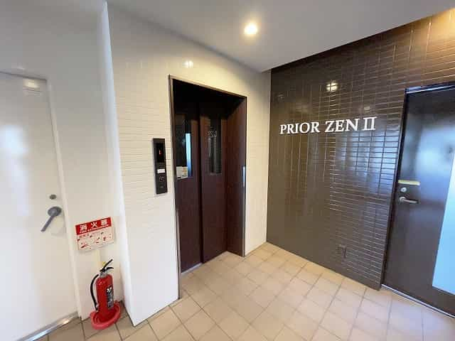 プリオールＺＥＮ 弐番館外観、共用部写真