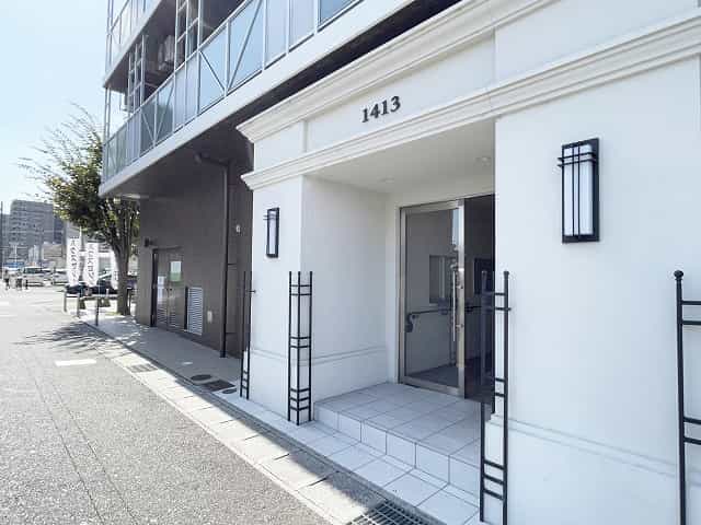 プリオールＺＥＮ弐番館外観、共用部写真