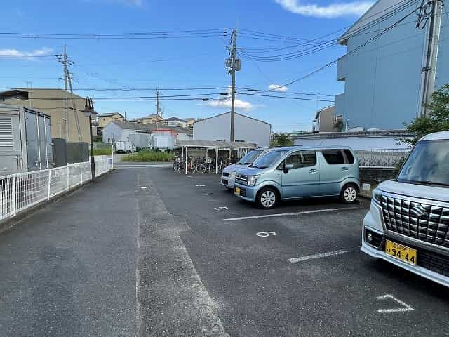 スチューデント福井外観、共用部写真