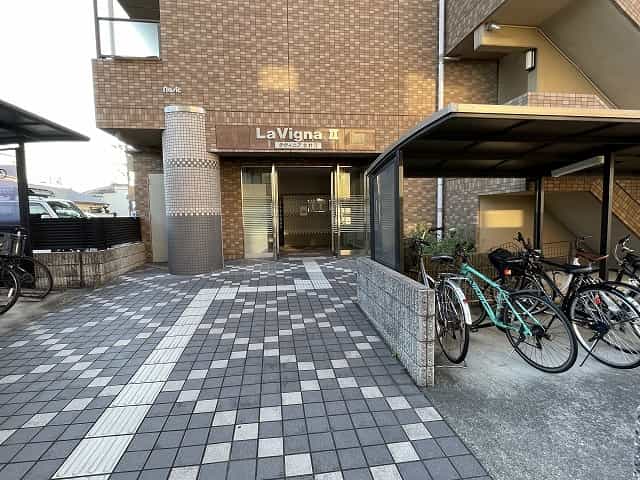 ラヴィニア北村2外観、共用部写真