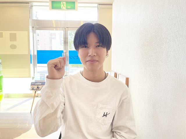 在学生インタビューY君のインタビュー画像