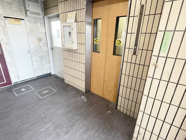 ハイツ玉川４外観、共用部写真