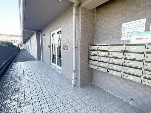 アートプラザ南笠外観、共用部写真
