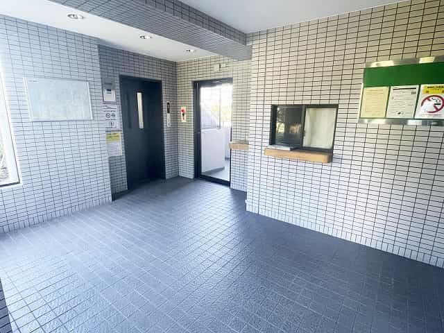 野路一番館外観、共用部写真