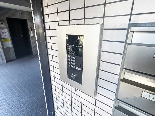 野路一番館外観、共用部写真