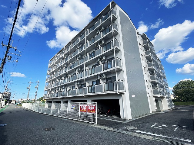 グランデ・ラーゴHOEI１外観写真