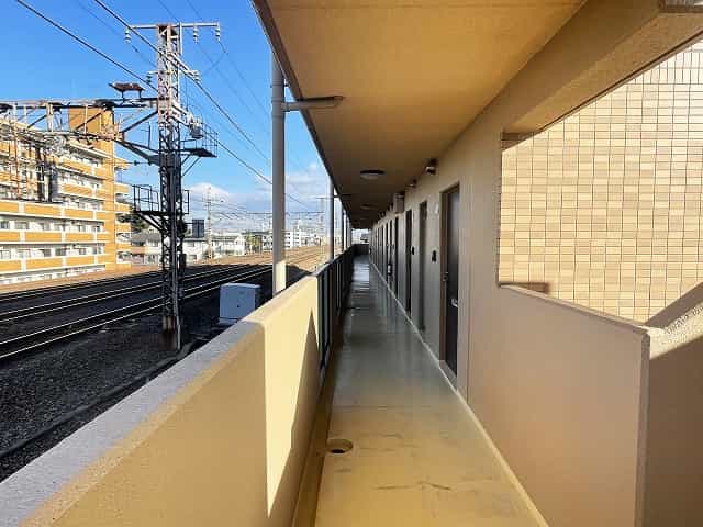 ラルース2外観、共用部写真