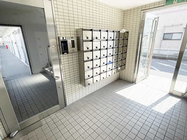 ＭＮＫ-1外観、共用部写真