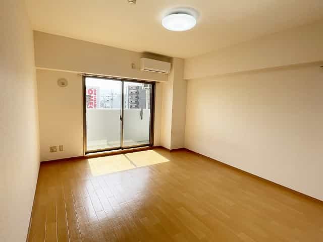 太陽ハイツ南草津3室内写真