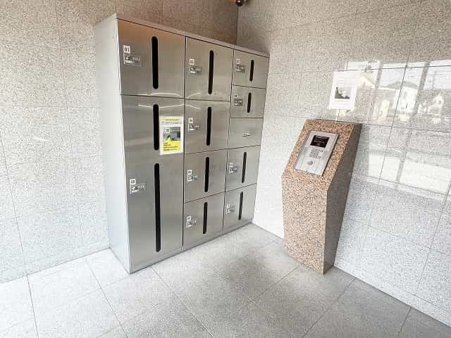 エンゼルプラザイースト2外観、共用部写真