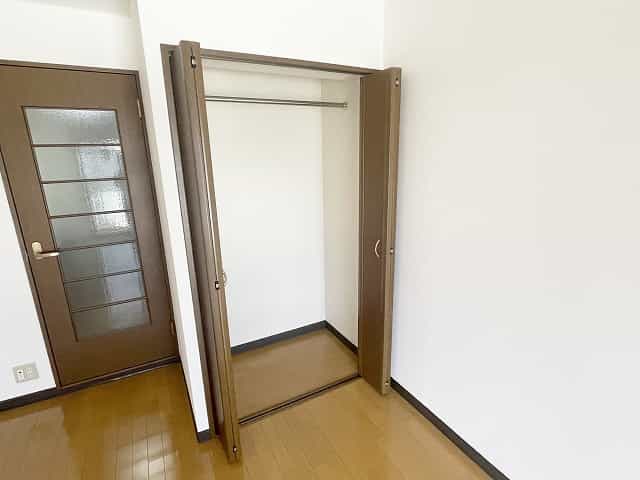 ラルース2室内写真