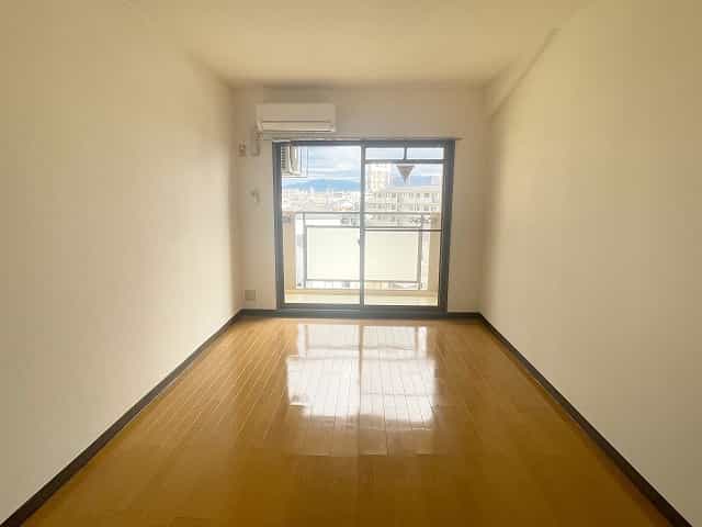 ラルース2室内写真