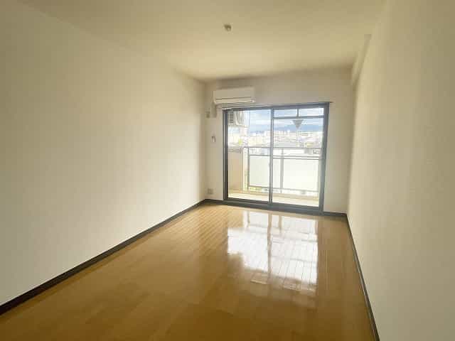 ラルース2室内写真